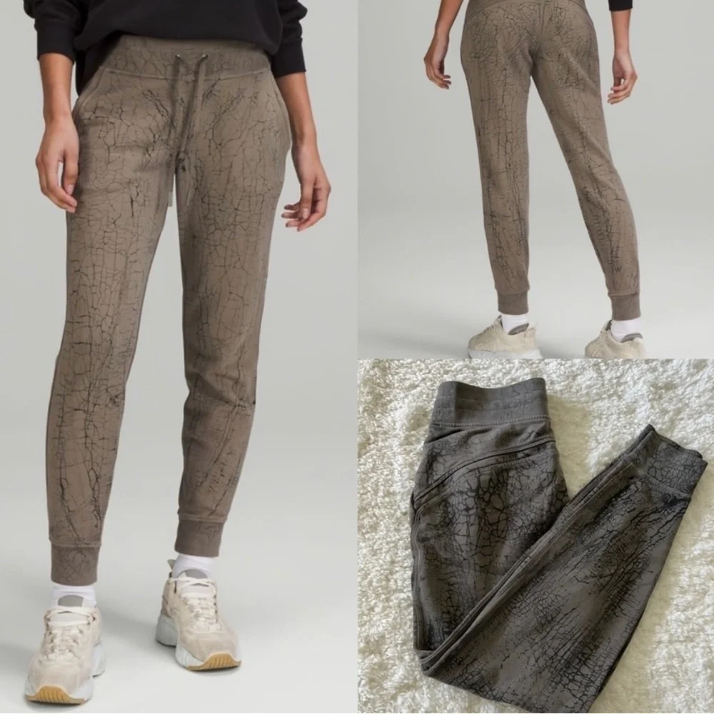 Lululemon Women Warm Down Slim Fit Mid Rise Jogger Athleisure 7/8 Length Size 6